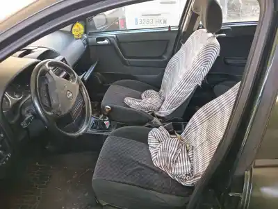 Здавання транспортного засобу opel astra g berlina elegance року 2001 потужний z18xe