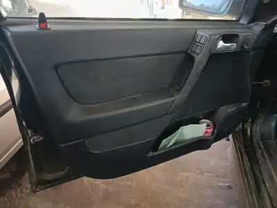 Здавання транспортного засобу opel astra g berlina elegance року 2001 потужний z18xe