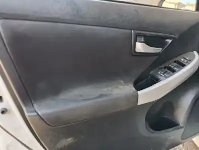 Scrapping Vehicle toyota prius (nhw30) plug-in hybrid advance of the year 2013 powered 2zr