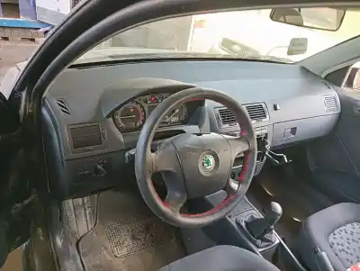 Scrapping Vehicle skoda fabia (6y2/6y3) classic of the year 2005 powered asy
