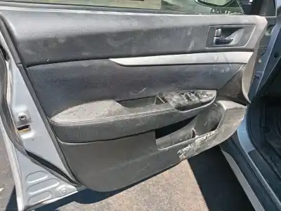 Sloopvoertuig subaru legacy kombi/outback b14 outback premium van het jaar 2012 aangedreven ee20z