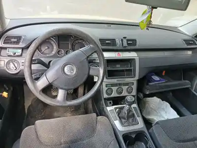 Здавання транспортного засобу volkswagen passat b6 (3c2) 2.0 tdi 16v року 2006 потужний bkp