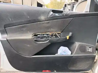 Здавання транспортного засобу volkswagen passat b6 (3c2) 2.0 tdi 16v року 2006 потужний bkp