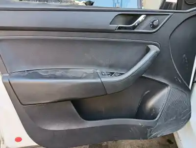 Veículo de Sucata skoda rapid ambition do ano 2015 alimentado cay Veículo de Sucata skoda rapid ambition do ano 2015 alimentado cay