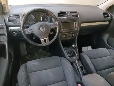 Veículo de Sucata volkswagen golf vi (5k1) 1.4 tsi do ano 2010 alimentado caxa