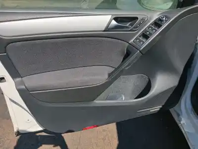 Veículo de Sucata VOLKSWAGEN GOLF VI (5K1) 1.4 TSI do ano 2010 alimentado CAXA