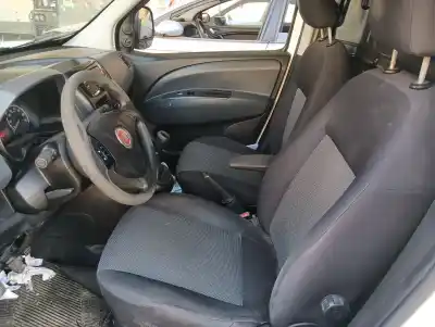 Sloopvoertuig fiat doblo cargo basis kasten van het jaar 2014 aangedreven 263a2000