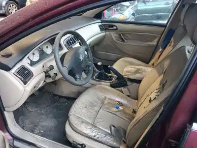 Sloopvoertuig peugeot 607 (s1) pack van het jaar 2001 aangedreven 4hx