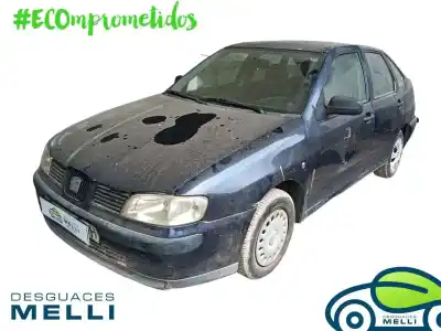Sloopvoertuig seat cordoba berlina (6k2) stella van het jaar 2001 aangedreven akk