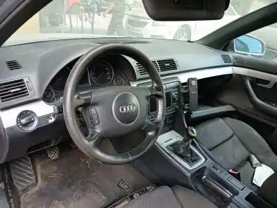 Veículo de Sucata audi a4 berlina (8e) 2.5 v6 24v tdi do ano 2007 alimentado bdh