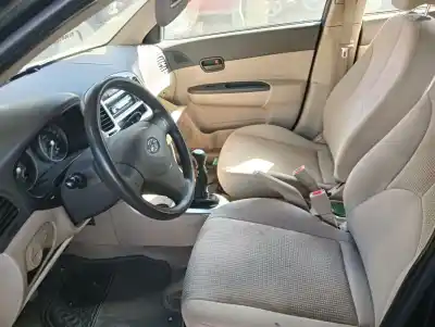 Veicolo di demolizione hyundai accent (mc) gl crdi dell'anno 2007 alimentato d4fa