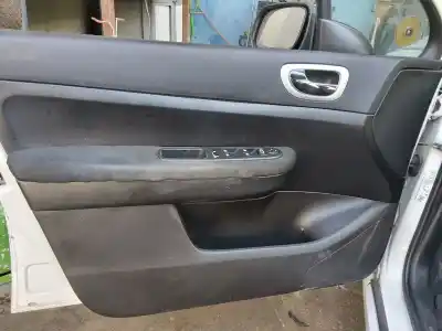 Здавання транспортного засобу peugeot 307 break/sw (s2) sw pack 109 cv / 80 kw року 2005 потужний 9hy