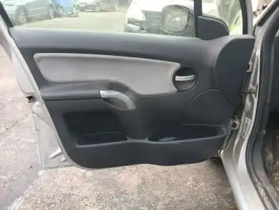 Veículo de Sucata citroen c3 pluriel 1.4 do ano 2004 alimentado kfv