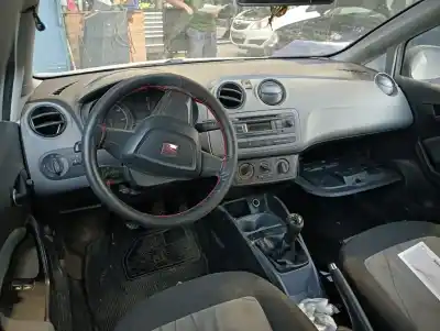 Veículo de Sucata seat ibiza (6j5) reference do ano 2013 alimentado cay