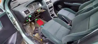 Veículo de Sucata peugeot 307 break / sw (s1) sw clim do ano 2003 alimentado nfu