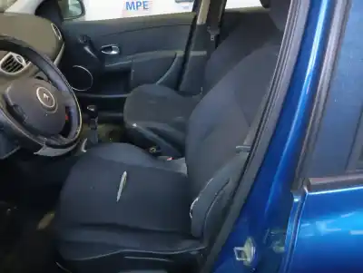 Veicolo di demolizione renault clio iii pack dynamique dell'anno 2007 alimentato k4j780