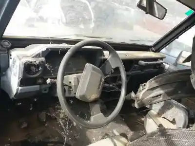 Veículo de Sucata TOYOTA LAND CRUISER STATION (J8)  do ano 2001 alimentado  Veículo de Sucata TOYOTA LAND CRUISER STATION (J8)  do ano 2001 alimentado