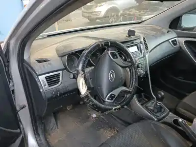 Veículo de Sucata hyundai i30 (gd) style do ano 2013 alimentado d4fb