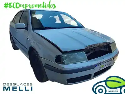 Veículo de Sucata skoda octavia berlina (1u2) ambiente do ano 2001 alimentado alh