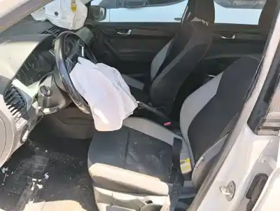 Scrapping Vehicle skoda fabia ambition of the year 2001 powered cus