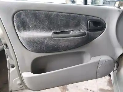 Scrapping Vehicle renault megane i scenic (ja0) 1.6 16v kaleido 107 cv / 79 kw of the year 2001 powered k4m708