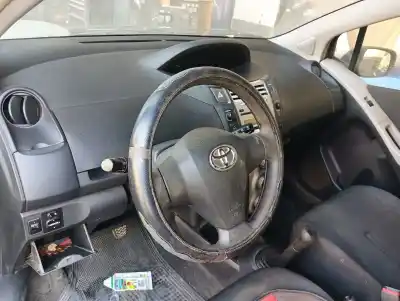 Veicolo di demolizione toyota yaris (ksp9/scp9/nlp9) luna dell'anno 2007 alimentato 1nd