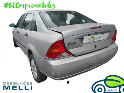 Veículo de Sucata ford focus berlina (cak) ghia do ano 1999 alimentado fyda