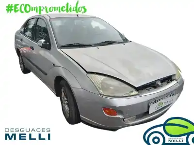 Veículo de Sucata ford focus berlina (cak) ghia do ano 1999 alimentado fyda