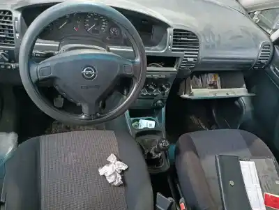 Veículo de Sucata opel zafira a elegance do ano 2000 alimentado y20dth