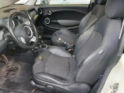 Scrapping Vehicle mini mini (r56) cooper of the year 2007 powered n12b16a