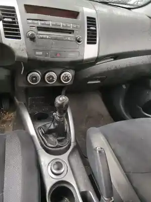 Scrapping Vehicle mitsubishi outlander (cw0) 2.0 di-d invite of the year 2008 powered bsy