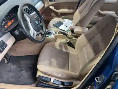 Veicolo di demolizione bmw serie 3 berlina (e46) 320i dell'anno 2002 alimentato 226s1