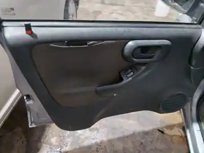 Здавання транспортного засобу opel corsa c blue line року 2003 потужний z10xep