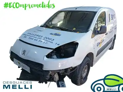 Veículo de Sucata PEUGEOT PARTNER TEPEE 1.6 HDI / BLUEHDI 75 do ano 2012 alimentado 9HN