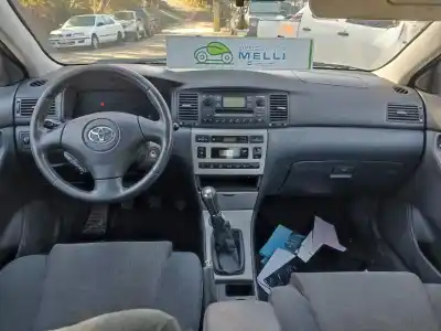 Veículo de Sucata toyota corolla (e12) 1.6 16v do ano 2003 alimentado 3zzfe