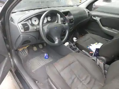 Veicolo di demolizione fiat bravo (182) jtd 105 / 100 sx dell'anno 2001 alimentato 182b9000