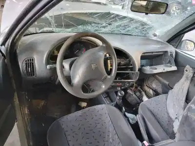 Veículo de Sucata citroen saxo 1.5 diesel 42 do ano 2001 alimentado vjx