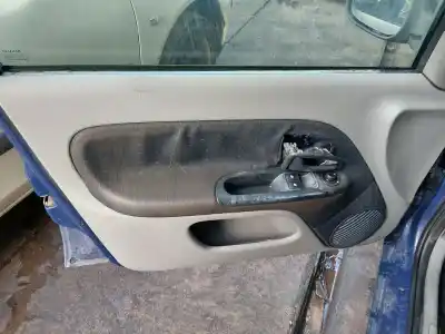 Здавання транспортного засобу renault clio ii fase ii (b/cb0) expression року 2001 потужний k9k