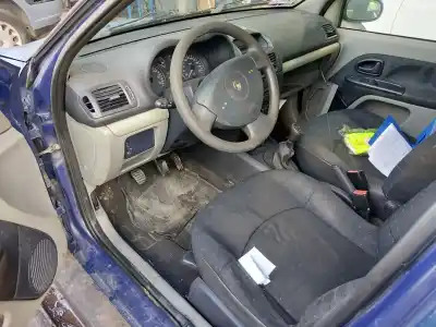 Здавання транспортного засобу renault clio ii fase ii (b/cb0) expression року 2001 потужний k9k