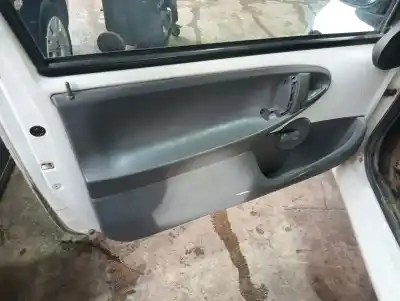 Veículo de Sucata citroen c1 (pm_, pn_) 1.0 do ano 2001 alimentado 1kr