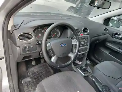 Veículo de Sucata ford focus berlina (cap) ambiente (d) do ano 2006 alimentado hhda