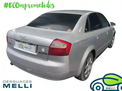 Veículo de Sucata audi a4 berlina (8e) 2.0 16v fsi do ano 2003 alimentado awa