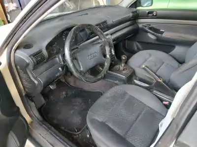 Veículo de Sucata audi a4 berlina (b5) 1.9 tdi do ano 2001 alimentado 1z