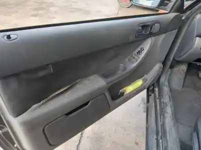 Veículo de Sucata audi a3 (8l1) 1.6 do ano 2001 alimentado aeh