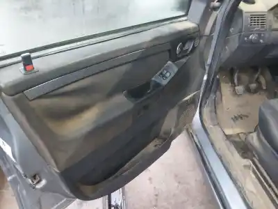 Veicolo di demolizione opel meriva enjoy dell'anno 2001 alimentato z14xep