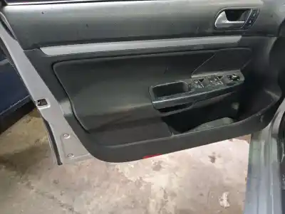 Veículo de Sucata volkswagen golf vi variant (aj5) 1.6 tdi do ano 2001 alimentado cayc