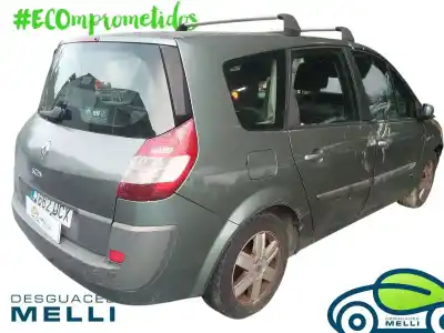 Sloopvoertuig renault scenic ii grand confort authentique van het jaar 2001 aangedreven k4m782