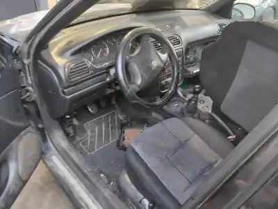 Sloopvoertuig peugeot 406 berlina (s1/s2) srdt pack van het jaar 2001 aangedreven rhz