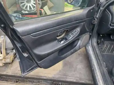 Sloopvoertuig peugeot 406 berlina (s1/s2) srdt pack van het jaar 2001 aangedreven rhz