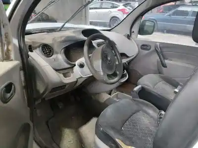 Veicolo di demolizione renault kangoo profesional dell'anno 2001 alimentato k9k802